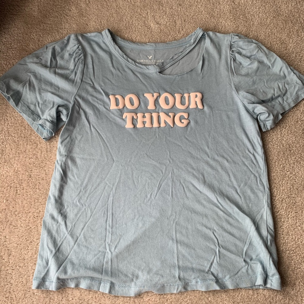 Distressed puff sleeve AEO graphic tee